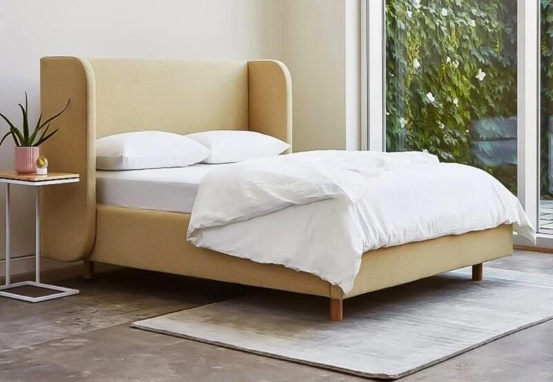 Modern Wingback Upholstered Bed with Wooden Legs